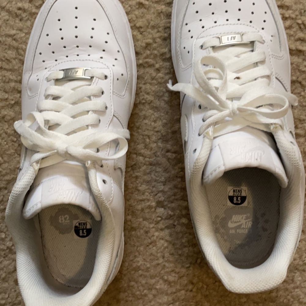 AF1